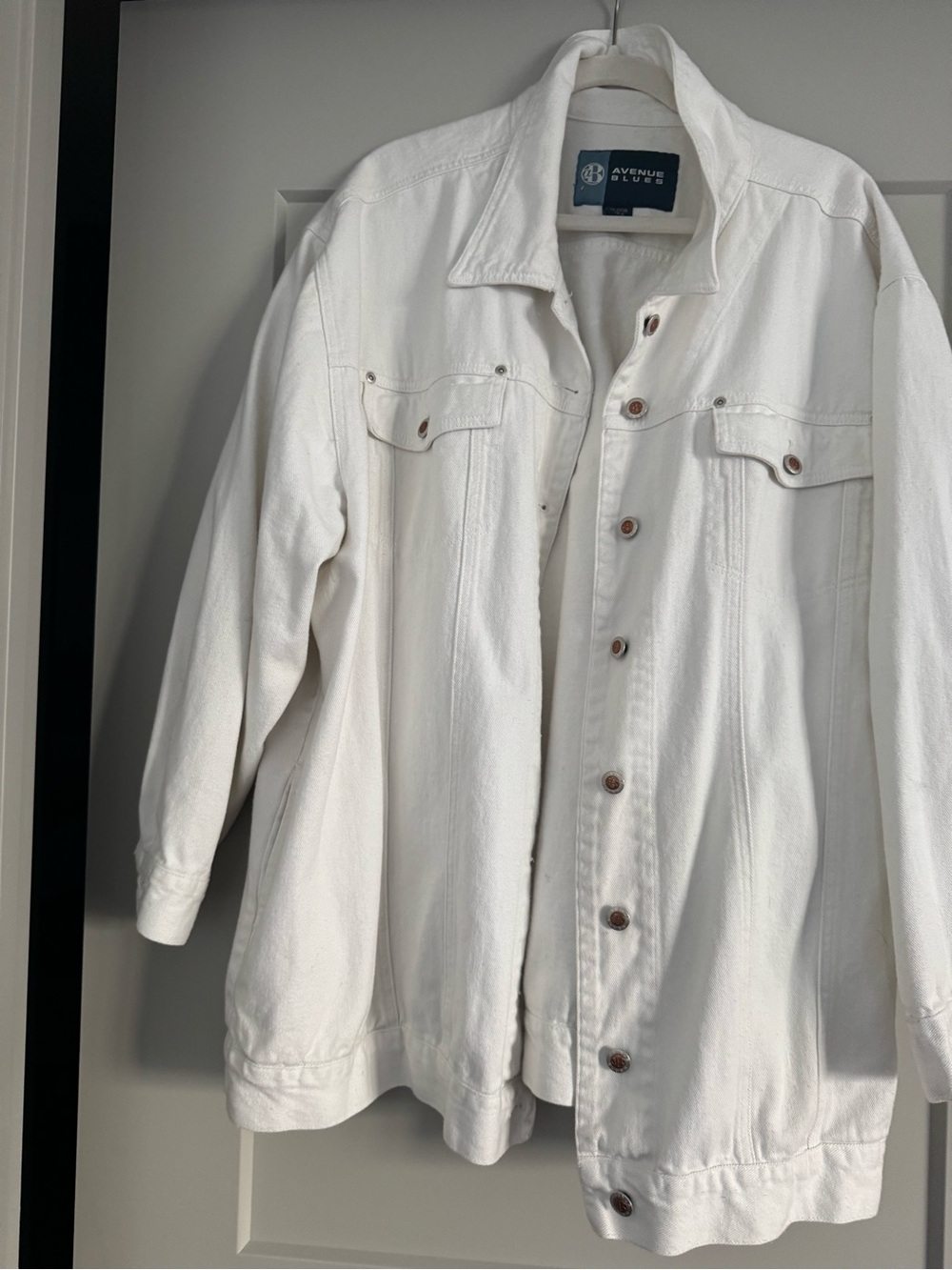 Avenue White Denim Jacket with Button-Front